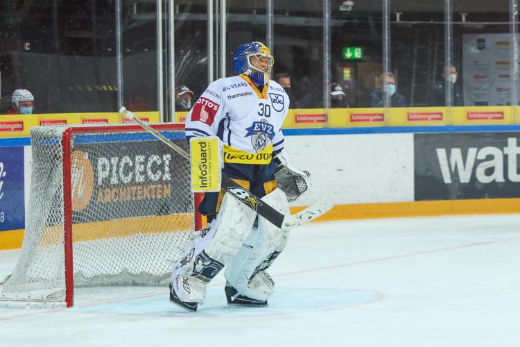 Rapperswil-Jona 2 - 4 Zug