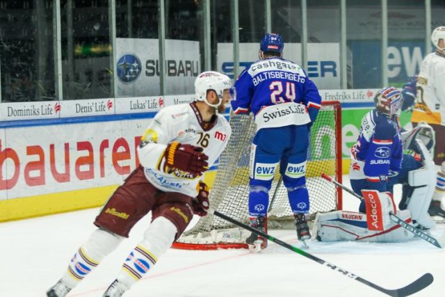 Photo hockey match Zürich - Genève le 29/04/2021
