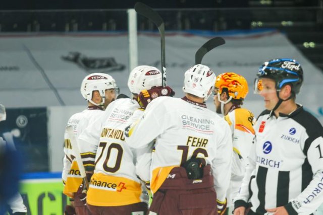 Photo hockey match Zürich - Genève le 29/04/2021