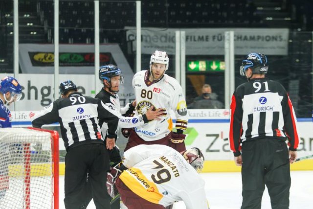 Photo hockey match Zürich - Genève le 29/04/2021