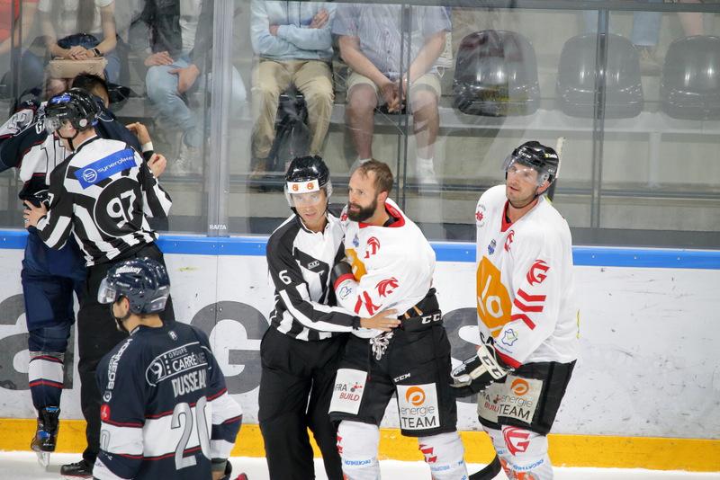 Angers  5 - 2 Amiens 