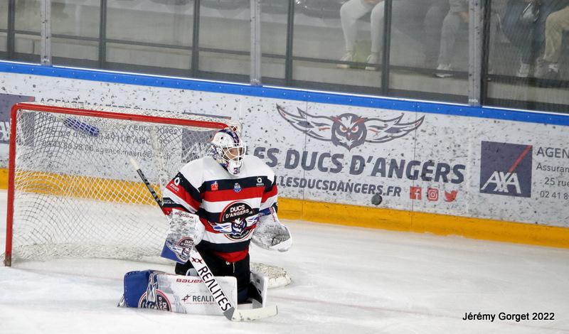 Angers  3 - 2 Cergy-Pontoise