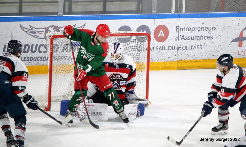 Angers  3 - 2 Cergy-Pontoise