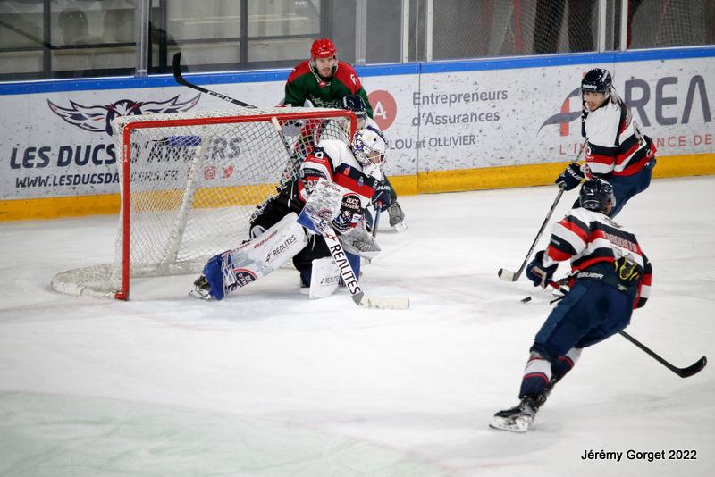 Angers  3 - 2 Cergy-Pontoise