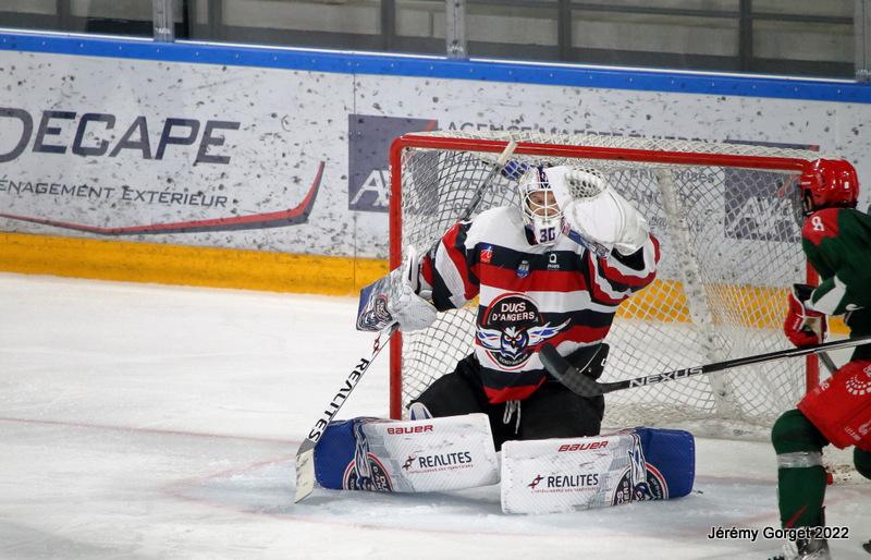Angers  3 - 2 Cergy-Pontoise