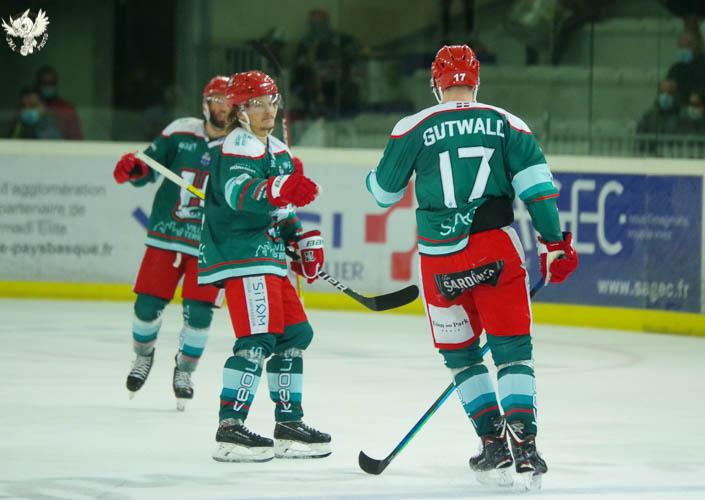 Anglet 2 - 4 Cergy-Pontoise