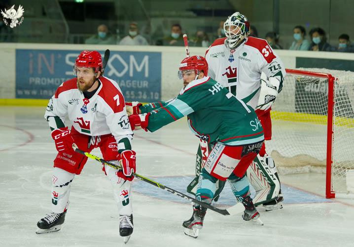 Anglet 2 - 4 Cergy-Pontoise