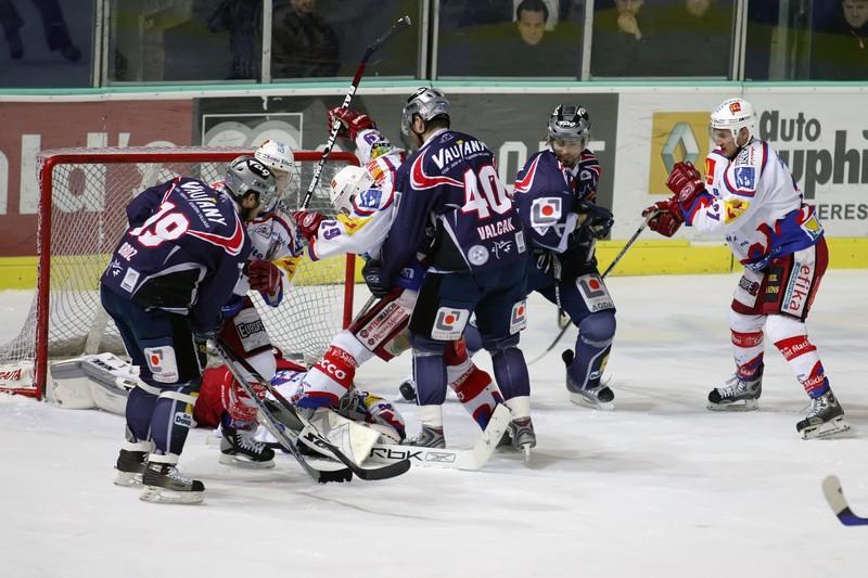 Grenoble  5 - 2 Epinal 