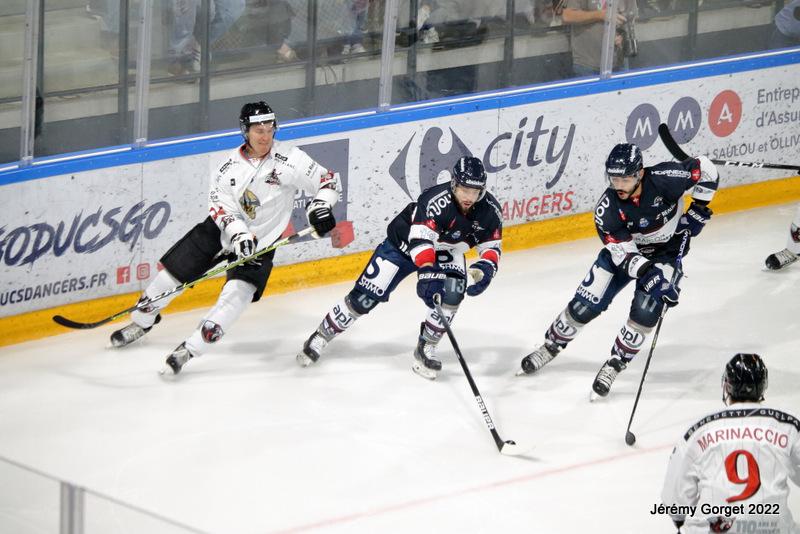 Angers  4 - 1 Chamonix 