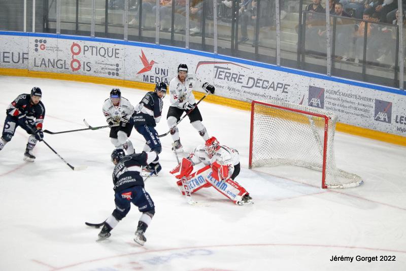 Angers  4 - 1 Chamonix 