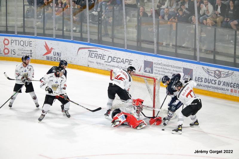 Angers  4 - 1 Chamonix 