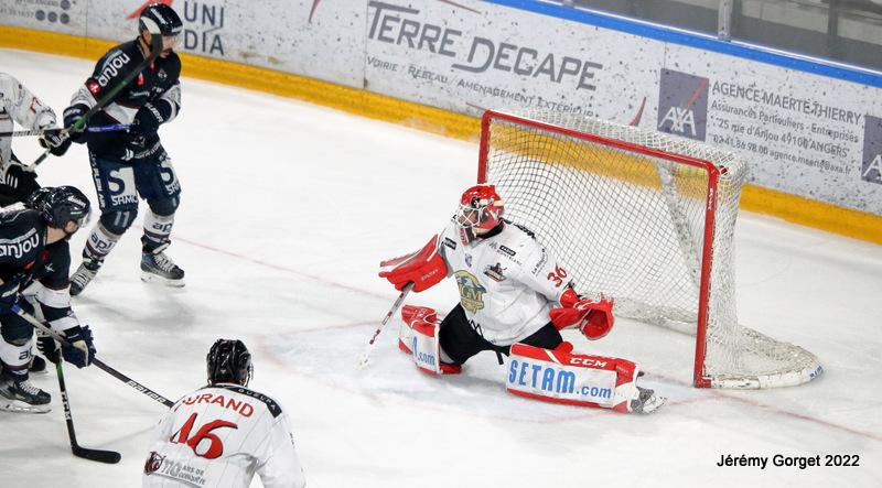 Angers  4 - 1 Chamonix 
