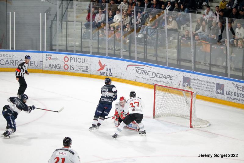 Angers  4 - 1 Chamonix 