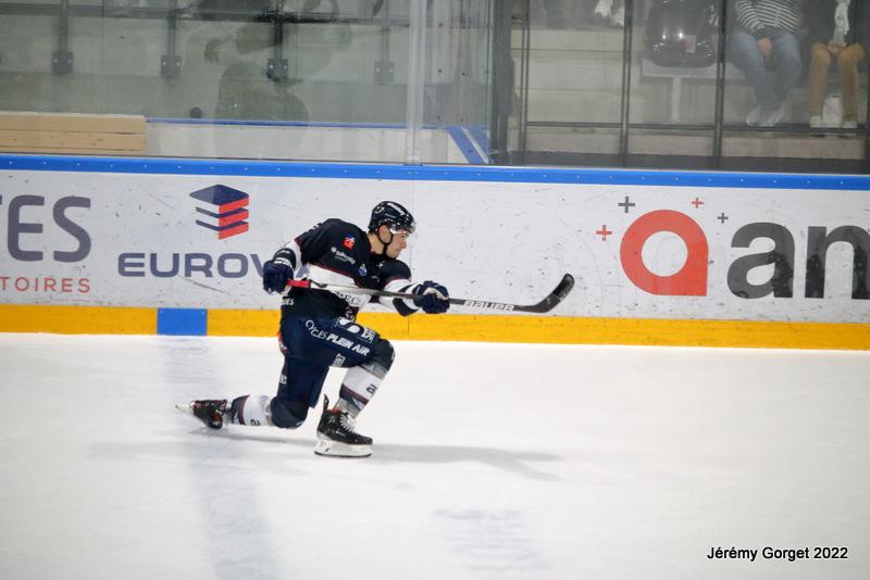 Angers  4 - 1 Chamonix 