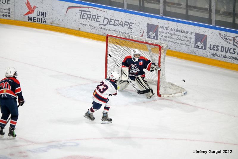 Angers  4 - 1 Chamonix 