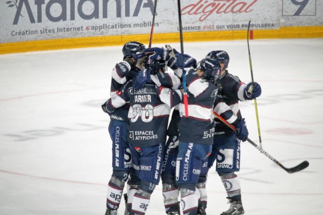 Photo hockey match Angers  - Grenoble  le 01/10/2021