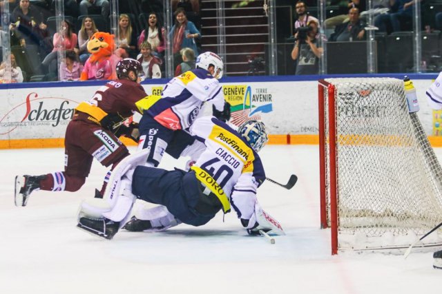 Photo hockey match Genève - Ambrì-Piotta le 02/10/2021