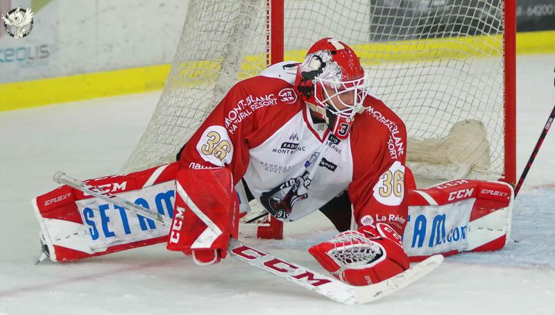 Anglet 3 - 4 Chamonix 