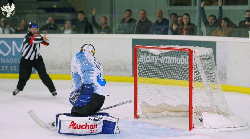 Anglet 5 - 1 Gap 
