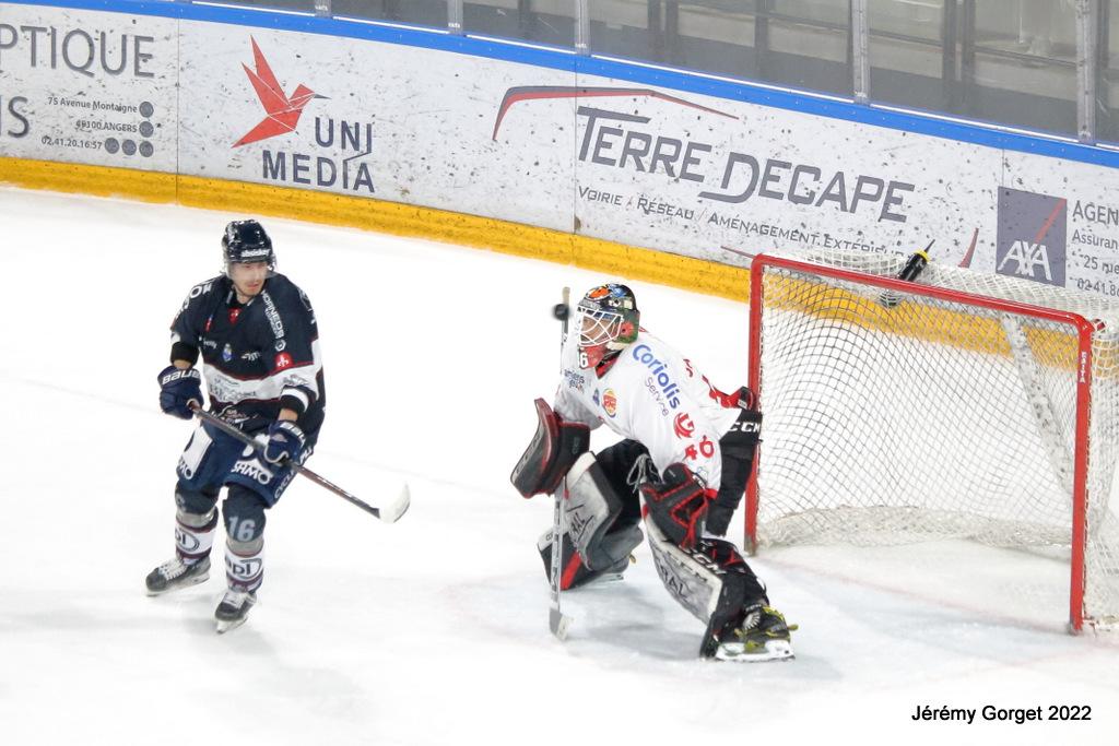 Angers  3 - 2 Amiens 