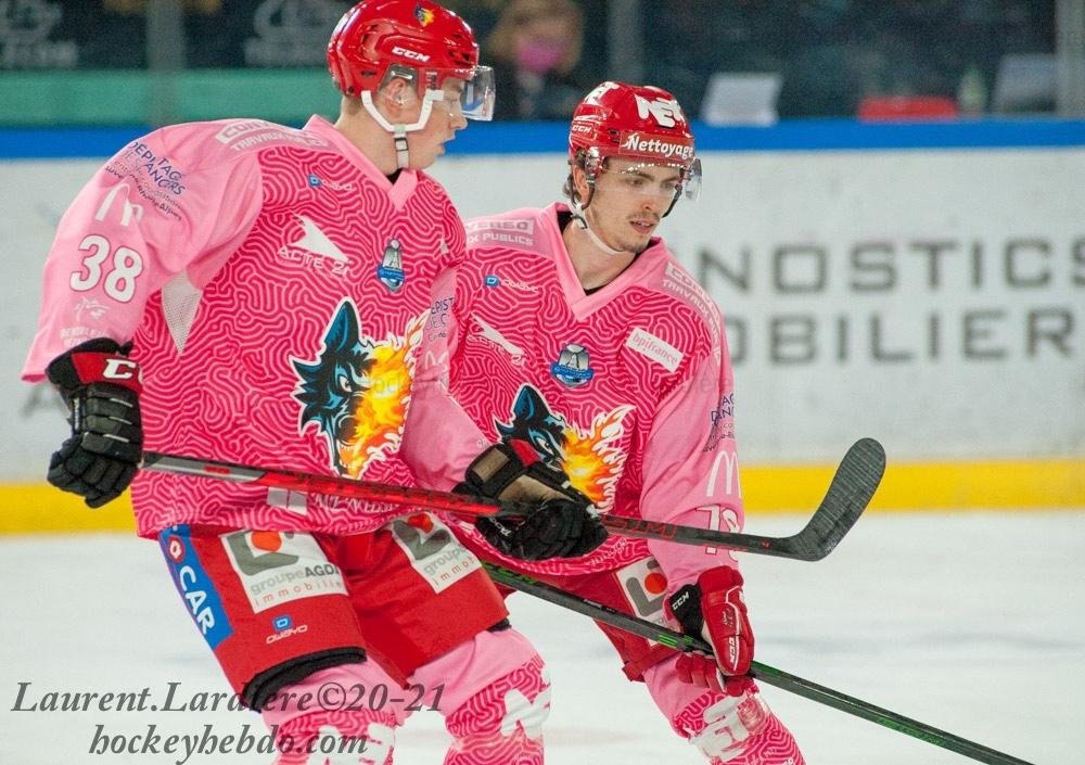 Grenoble  5 - 2 Chamonix 
