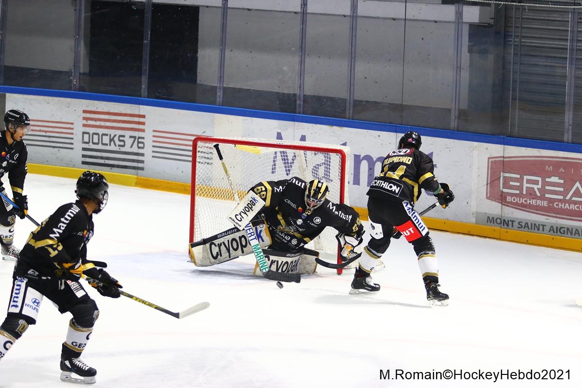 Rouen 4 - 0 Chamonix 