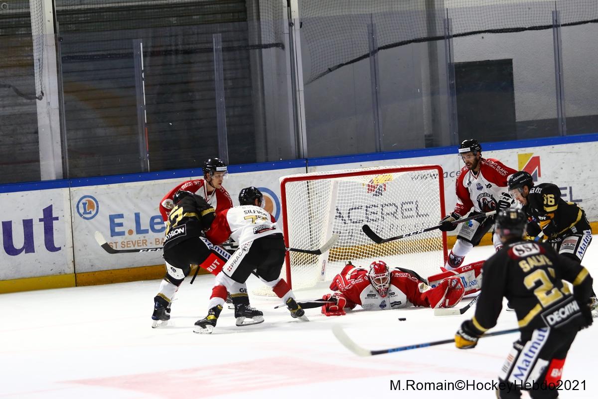 Rouen 4 - 0 Chamonix 