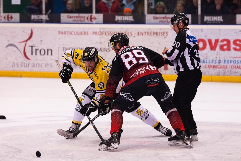 Morzine-Avoriaz 7 - 5 Roanne
