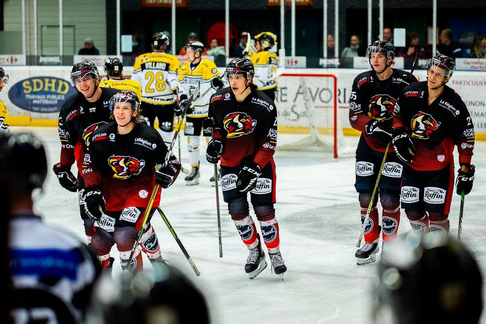 Morzine-Avoriaz 7 - 5 Roanne