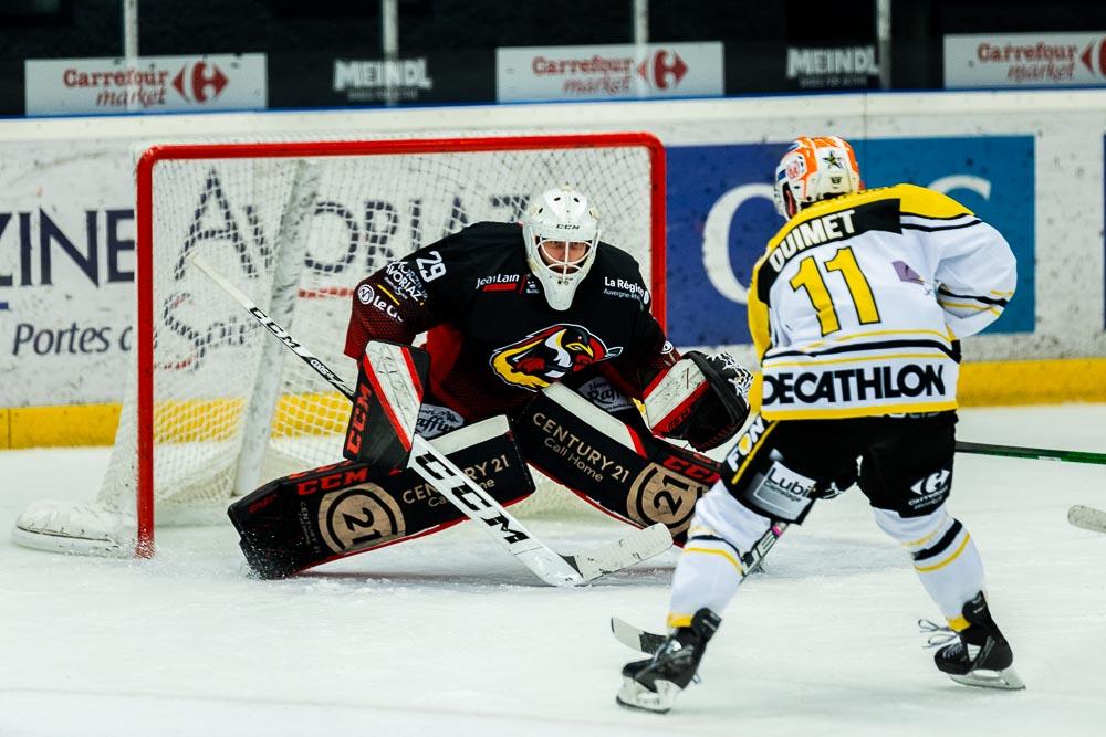 Morzine-Avoriaz 7 - 5 Roanne