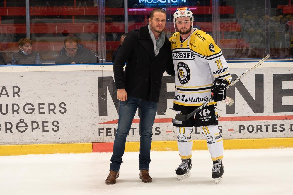 Morzine-Avoriaz 7 - 5 Roanne