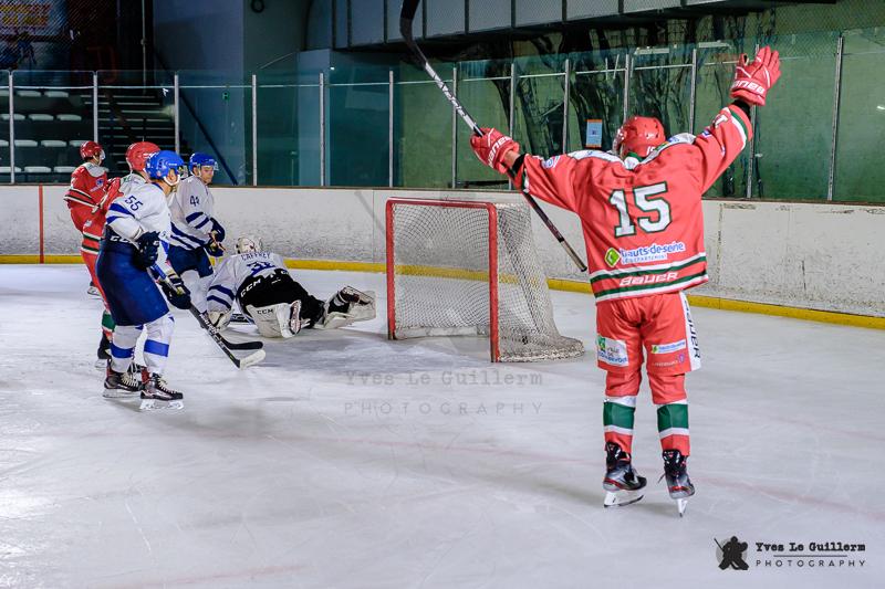 Courbevoie  3 - 7 Paris (FV)