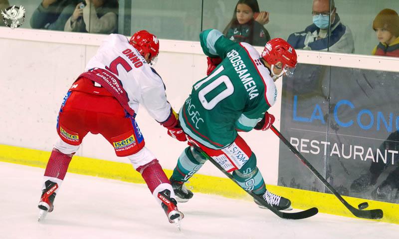 Anglet 2 - 4 Grenoble 