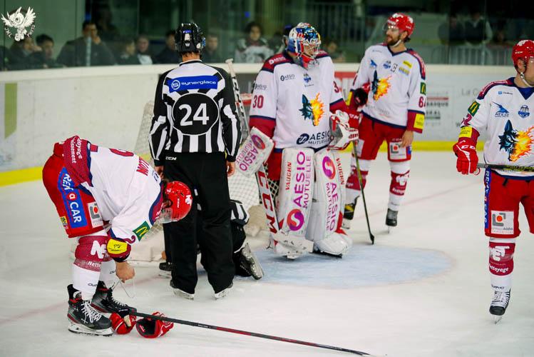 Anglet 2 - 4 Grenoble 