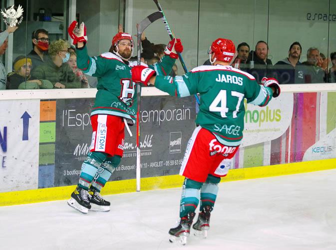 Anglet 2 - 4 Grenoble 
