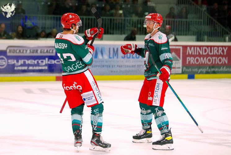 Anglet 2 - 4 Grenoble 