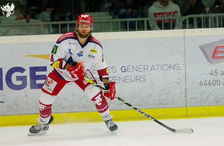 Anglet 2 - 4 Grenoble 