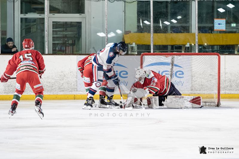 Courbevoie  1 - 5 Wasquehal Lille