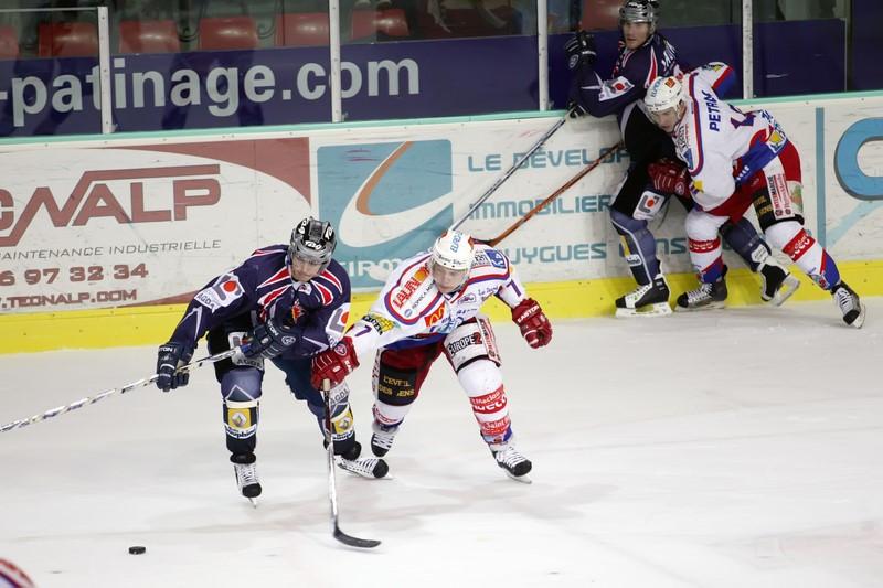 Grenoble  5 - 2 Epinal 