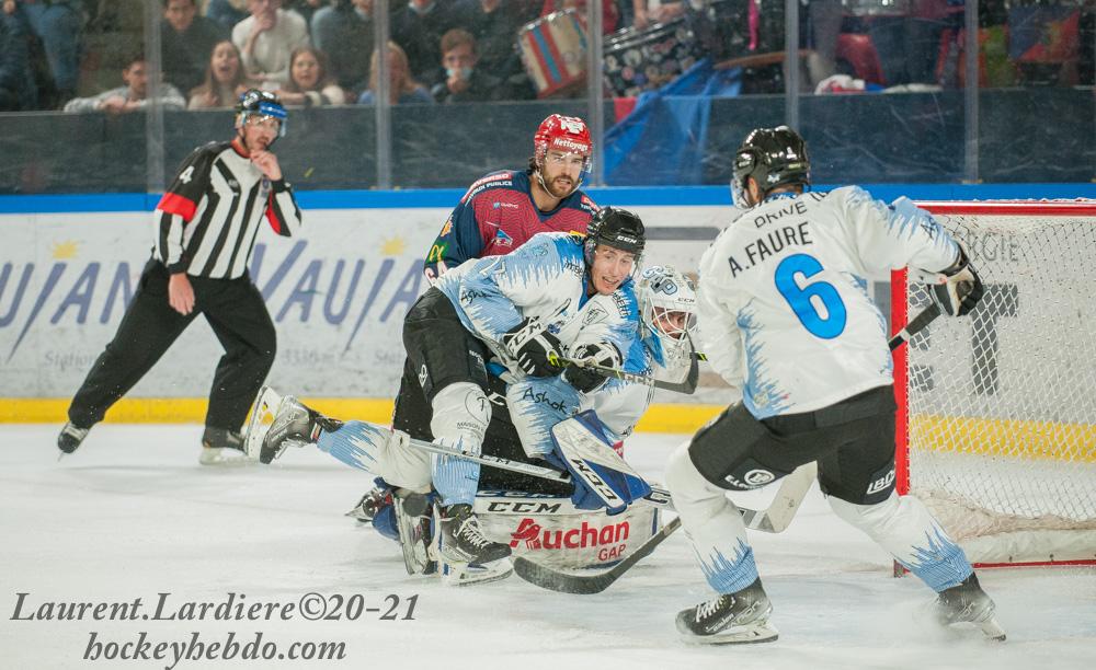 Grenoble  6 - 3 Gap 