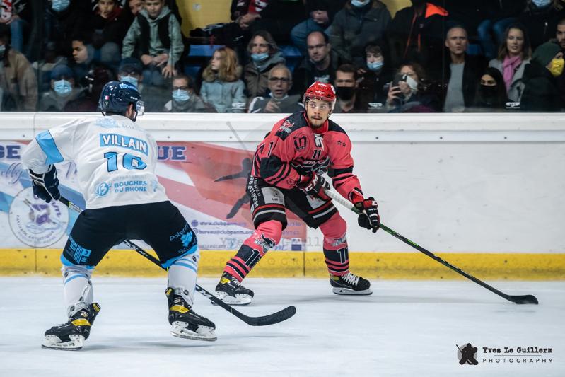 Neuilly/Marne 6 - 3 Marseille