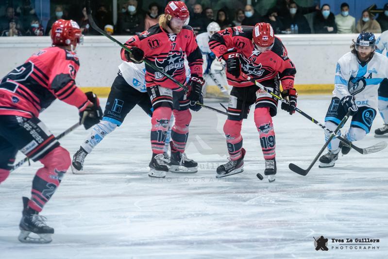 Neuilly/Marne 6 - 3 Marseille