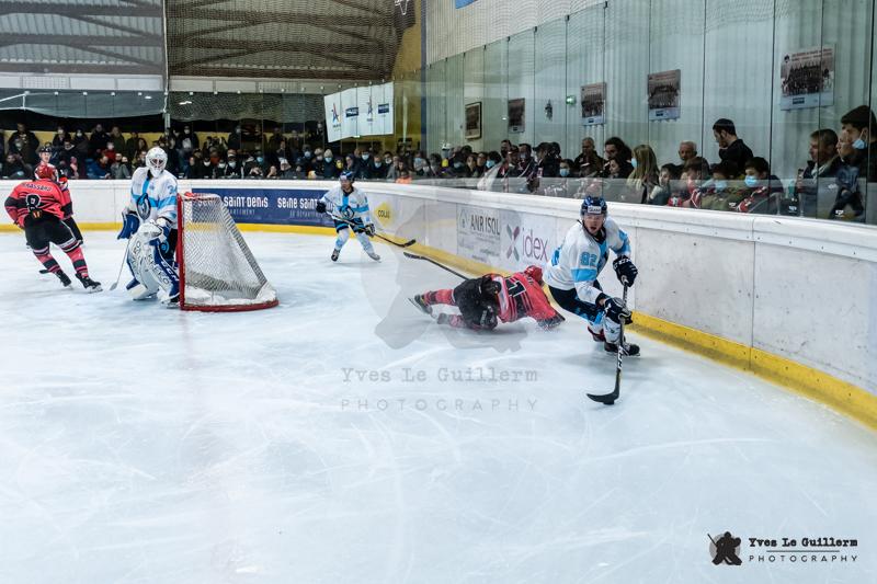 Neuilly/Marne 6 - 3 Marseille