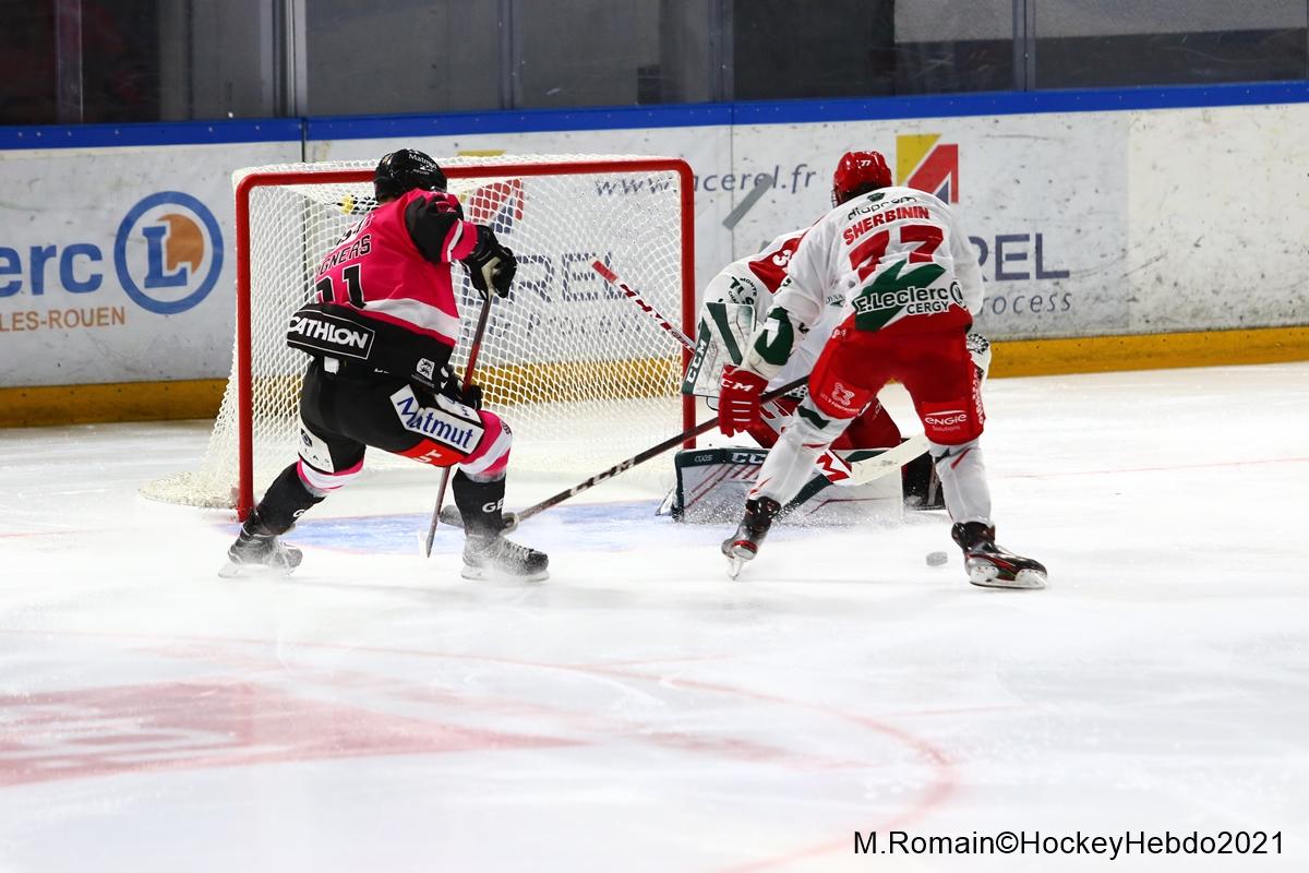 Rouen 4 - 2 Cergy-Pontoise