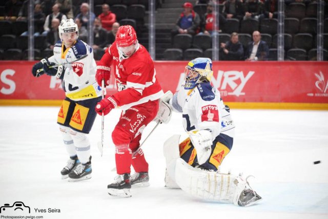 Photo hockey match Lausanne - Zug le 26/10/2021