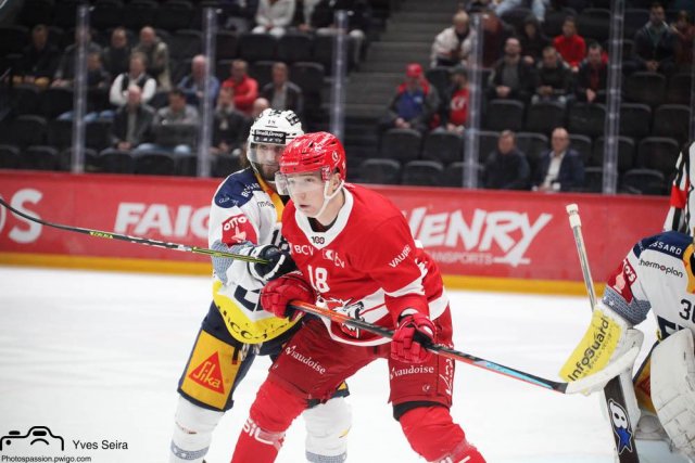 Photo hockey match Lausanne - Zug le 26/10/2021