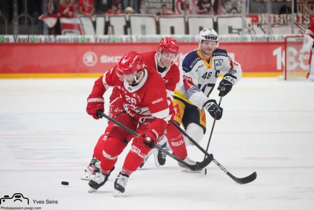 Photo hockey match Lausanne - Zug le 26/10/2021