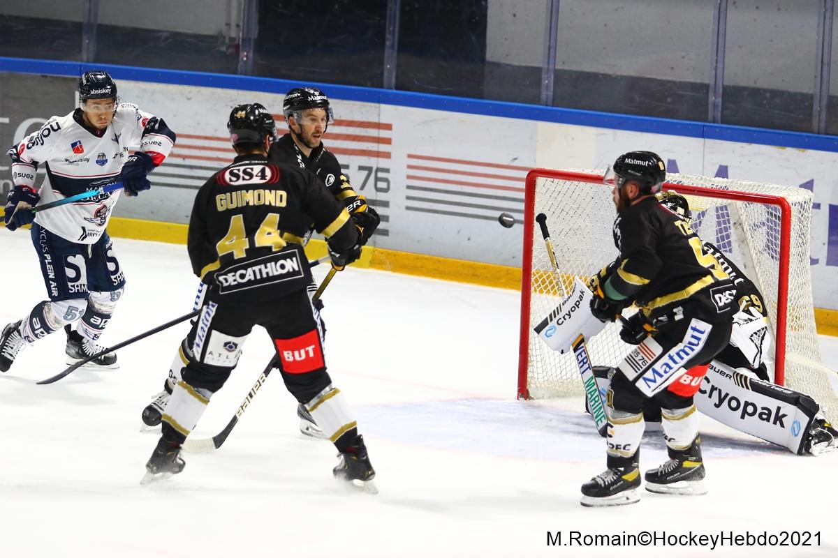 Rouen 4 - 2 Angers 