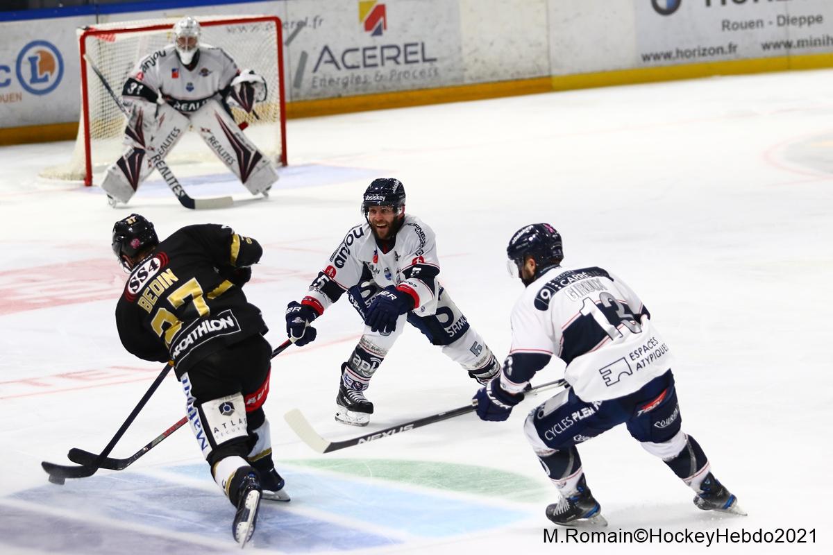 Rouen 4 - 2 Angers 