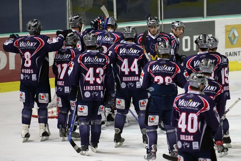 Grenoble  5 - 2 Epinal 